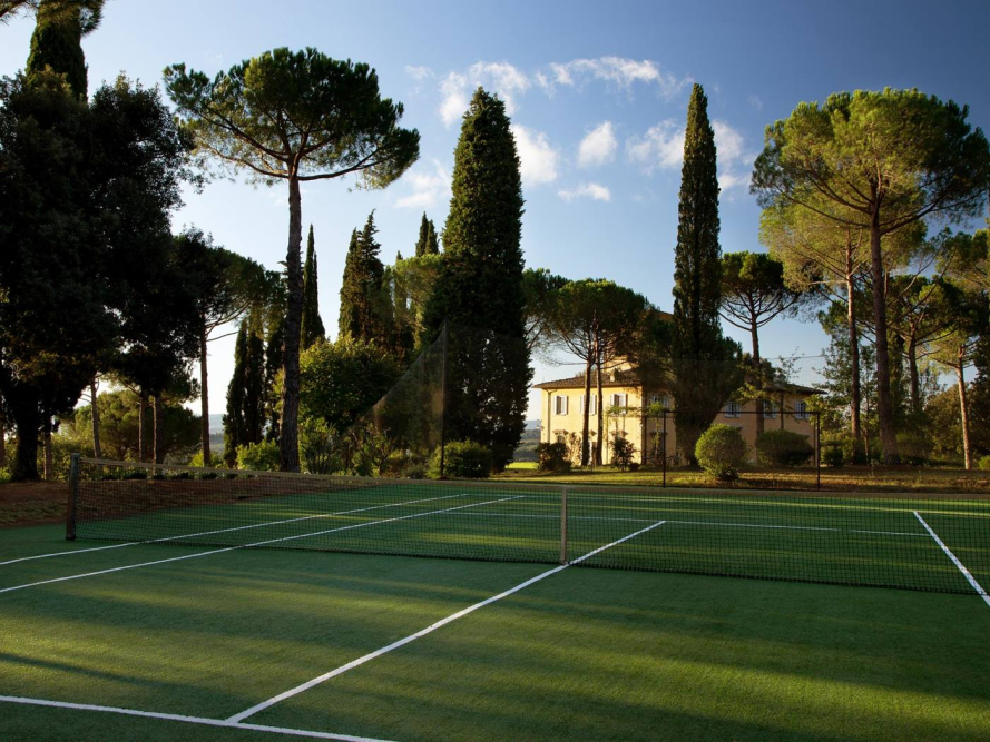 villa-san-morello-tennis-court.jpg