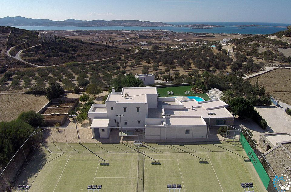 Villa Paros with tennis (39).jpg