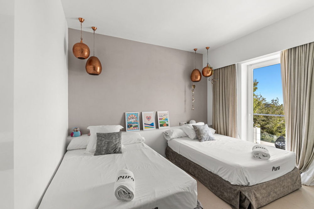 Villa Pura with Seaview and New Padel Court (20).jpg
